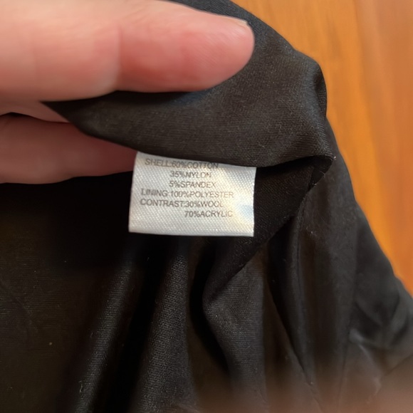 Jamison Modern Blazer - Picture 4 of 4